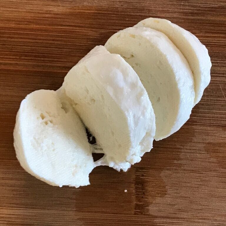 sliced cheese